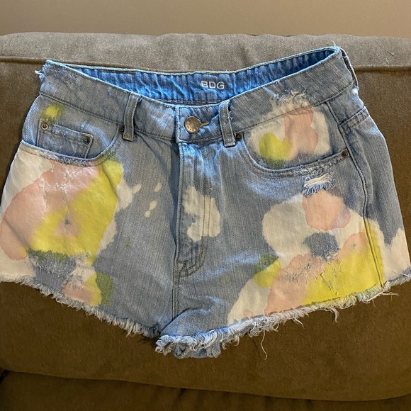 Bundle of denim shorts - Picture 2 of 15